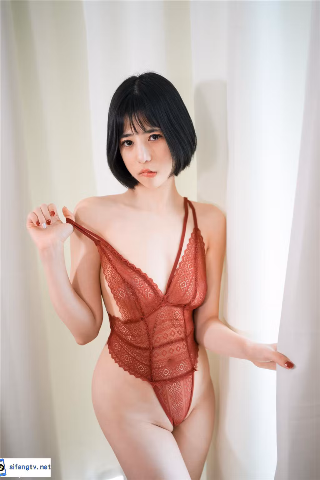 艾栗栗红色内衣性感特写